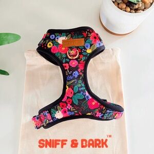 Sniff & Bark Dog Harness XS AllSet in Midnight Floral w/ D Ring for 5-13lb dogs